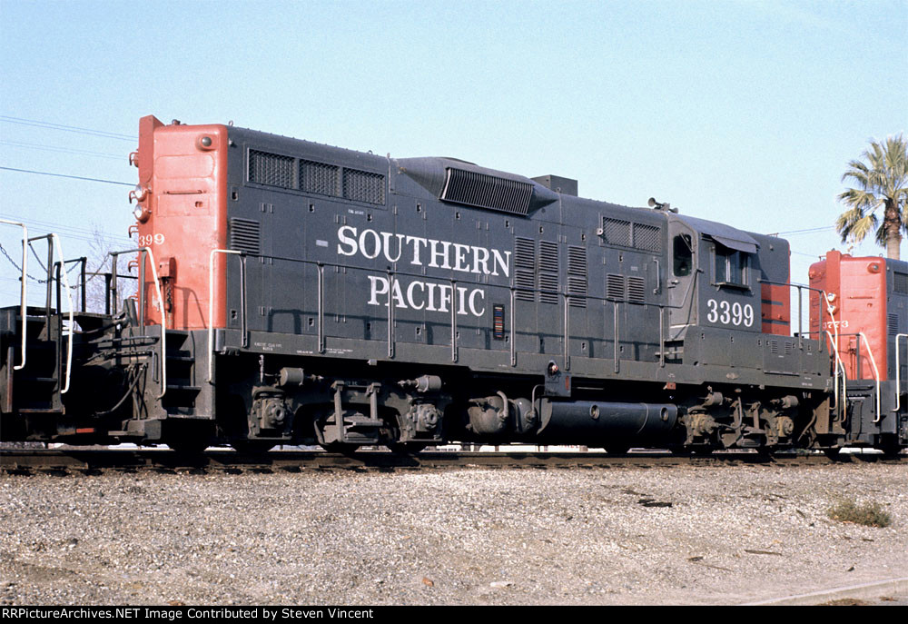 Southern Pacific GP9R #3399